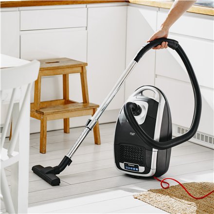 Adler Vacuum Cleaner , AD 7069 , Bagged , Power 3200 W , Dust capacity 3.5 L , Black