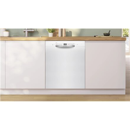 Bosch Dishwasher , SMU2HTW08E , Built-in , Width 60 cm , Number of place settings 13 , Number of programs 5 , Energy efficiency class C , Display , AquaStop function , White