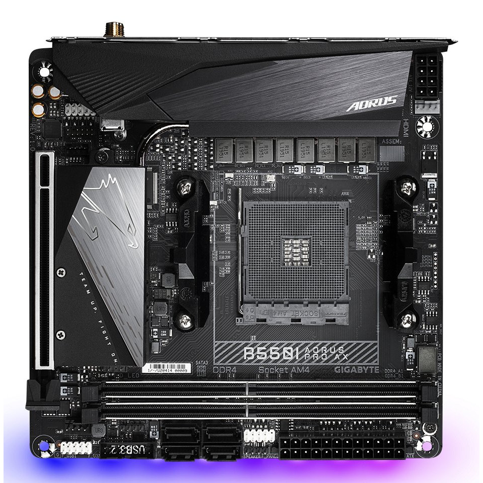 GIGABYTE B550 I AORUS PRO AX AM4 DDR4 2xM.2 4xSATA WiFi 6 DP HDMI mITX