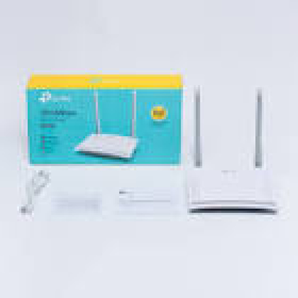 TP-LINK TL-WR820N Wireless 802.11n/300Mbps 2T2R router 2xLAN 1xWAN IPTV IPv6
