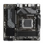 Mainboard,GIGABYTE,AMD B650,MicroATX,Memory DDR5,Memory slots 4,1xPCI-Express 3.0 1x,1xPCI-Express 4.0 16x,2xM.2,1xHDMI,2xDisplayPort,4xUSB 2.0,3xUSB 3.2,1xUSB-C,1xPS/2,1xRJ45,3xAudio port,B650MDS3H