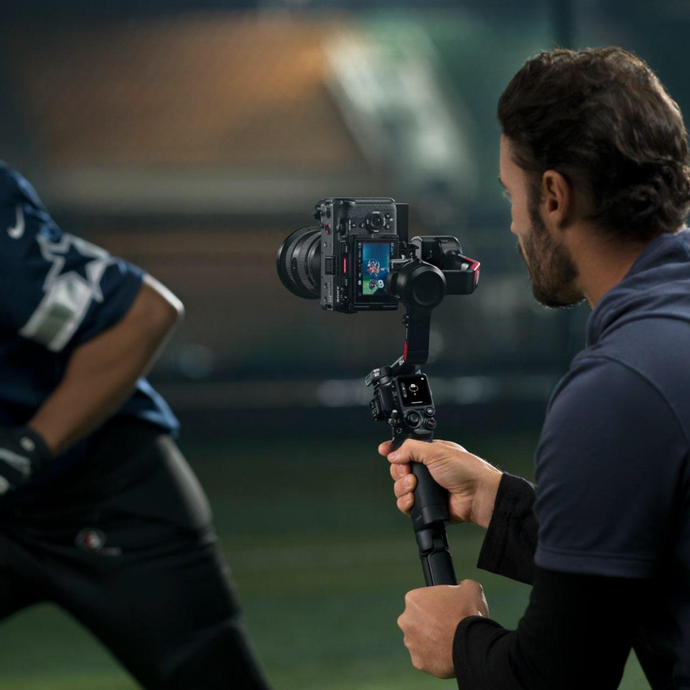 GIMBAL RS 4 COMBO/CP.RN.00000344 DJI GIMBAL RS 4 COMBO/CP.RN.00000344 DJI